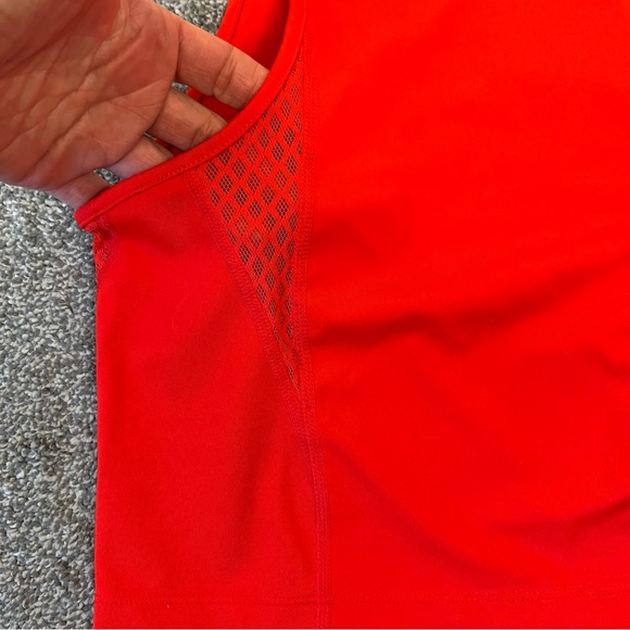 Nike red high neck crop top - Picture 6 of 9